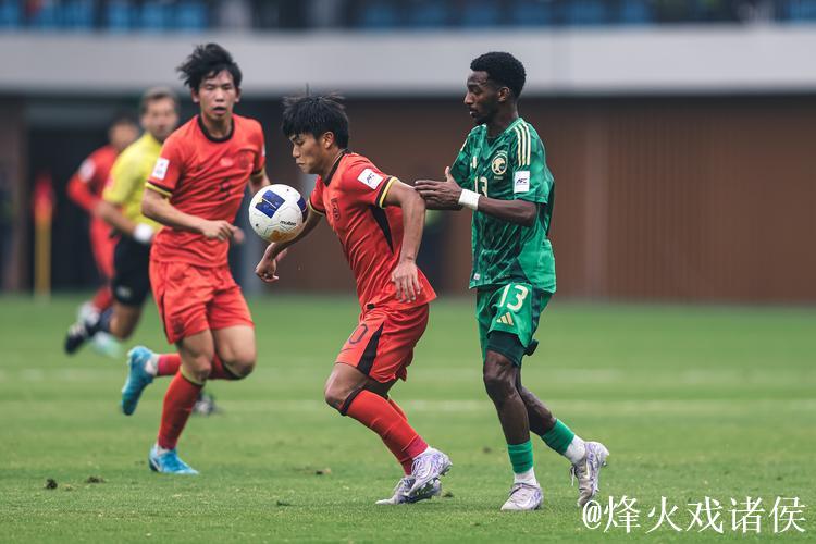 伊万:王钰栋有大心脏 是中国足球未来的代表 伊万:王钰栋有大心脏 是中国足球未来的代表