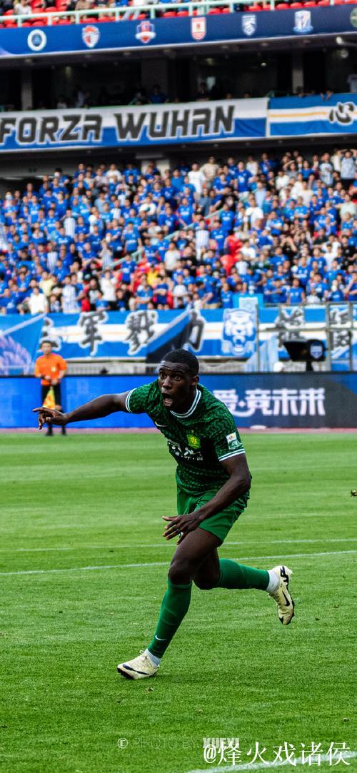 法比奥倒钩破门 北京国安客场1球力克武汉三镇 法比奥倒钩破门 北京国安客场1球力克武汉三镇